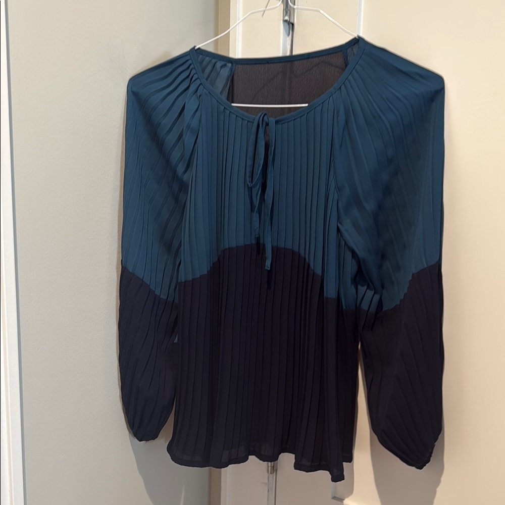 7 Assorted Blouses Bundle - image 8